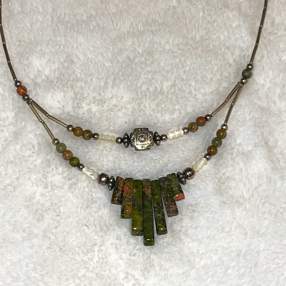 Handmade necklace - Picture 2 of 3